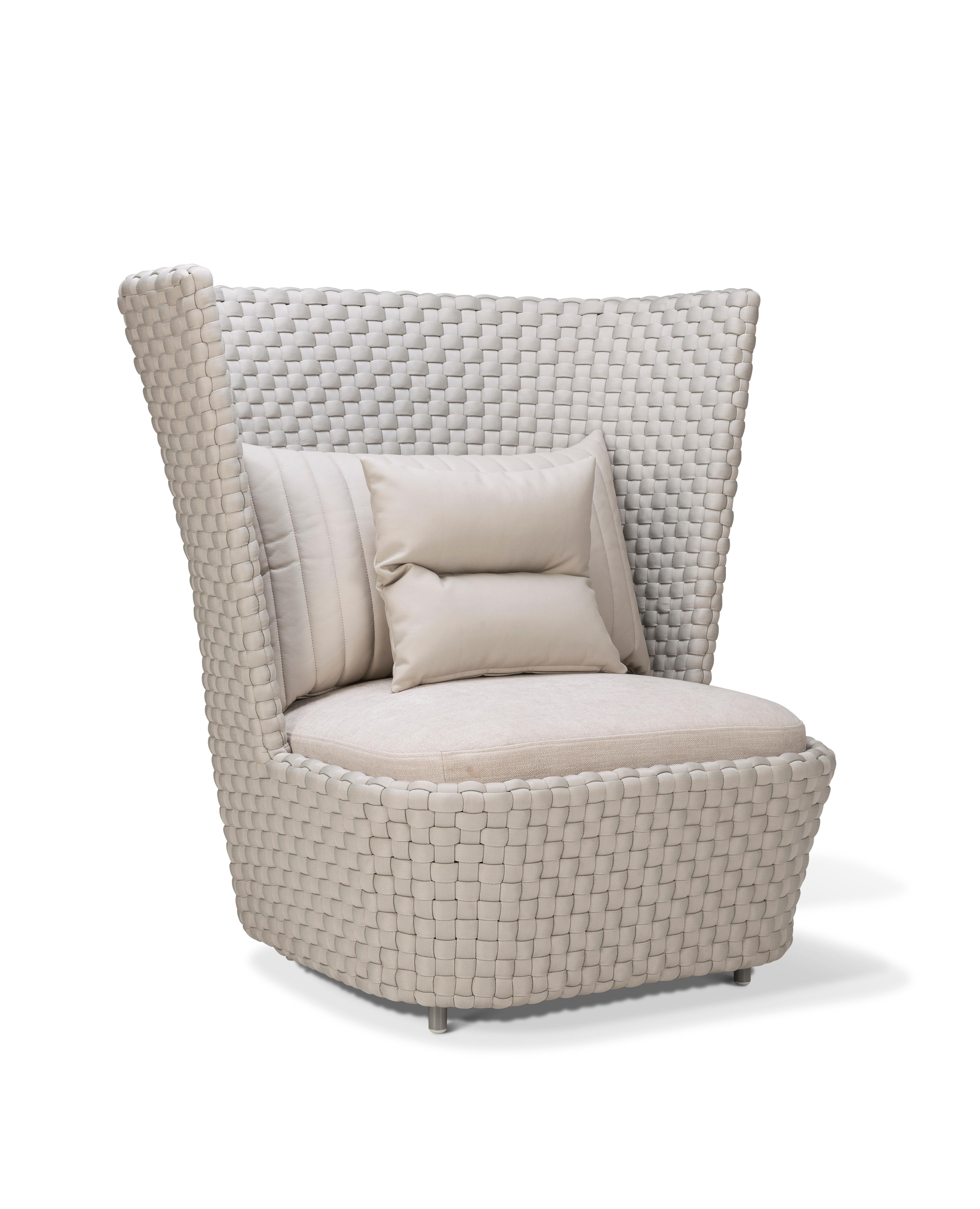 CAPADÓCIA HIGH BACK ARMCHAIR